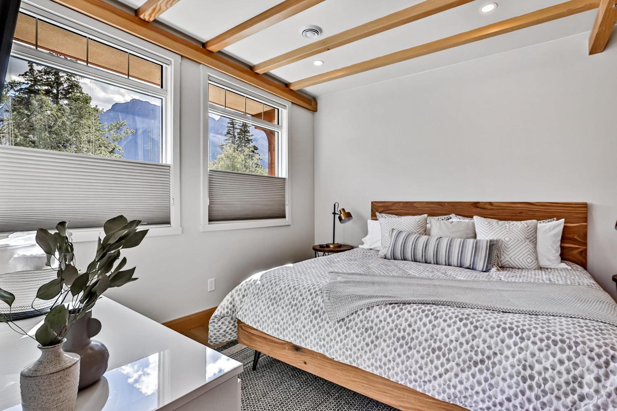 Ravens Crest Lodge - Stunning Views Perfectly Located On Main Street Кенмор Екстер'єр фото