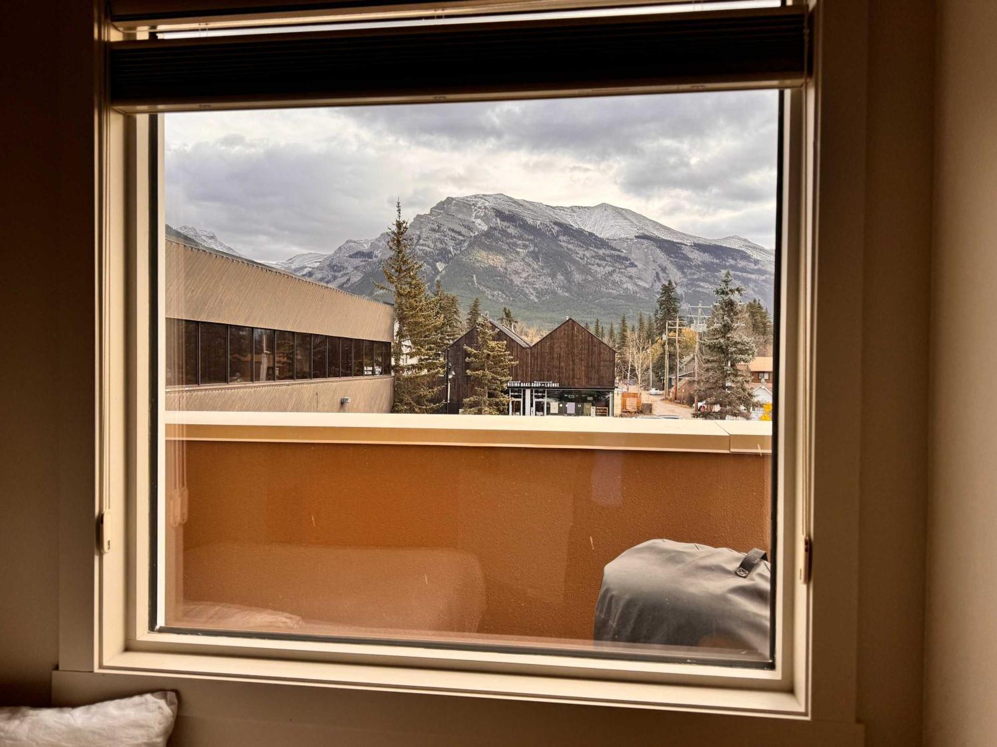 Ravens Crest Lodge - Stunning Views Perfectly Located On Main Street Кенмор Екстер'єр фото
